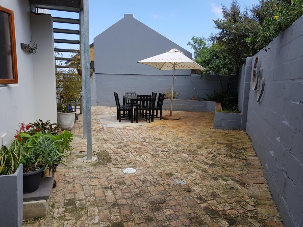Hemel en Aarde Village Accommodation Hermanus Esterno foto